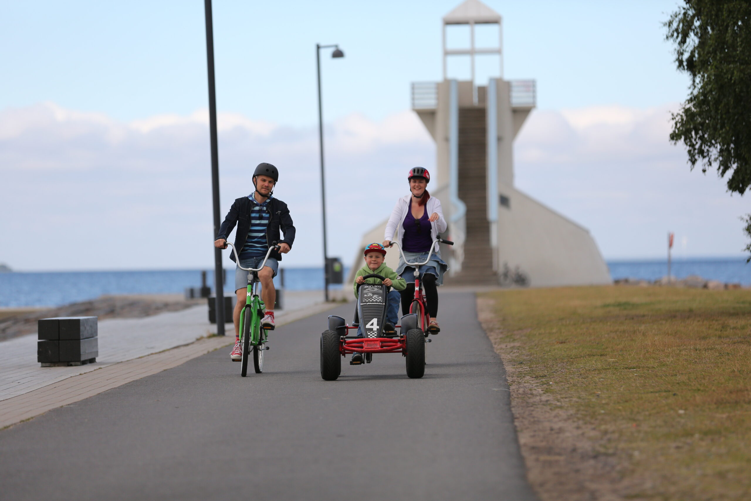 Get your bike and go - explore Oulu easily with a rental bike